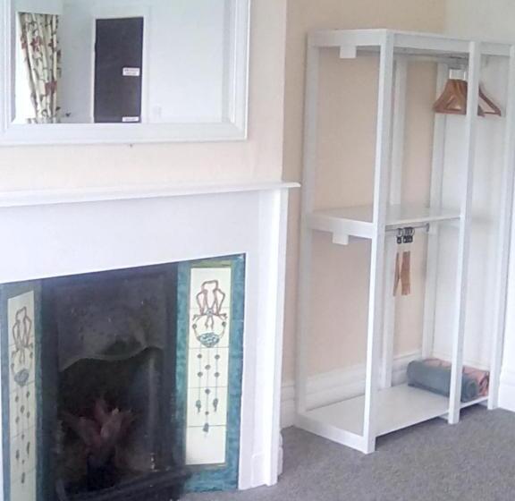 Standard Triple Room, The Braeside Families And Couples