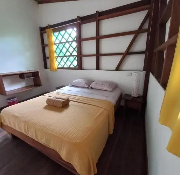 バス共有のスタンダードルーム, Pagalù Hostel
