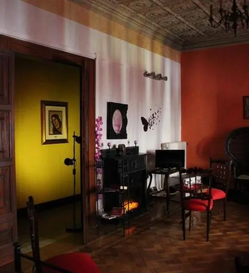 سوییت خانوادگی, B&b Amarantha Gothica Genoa
