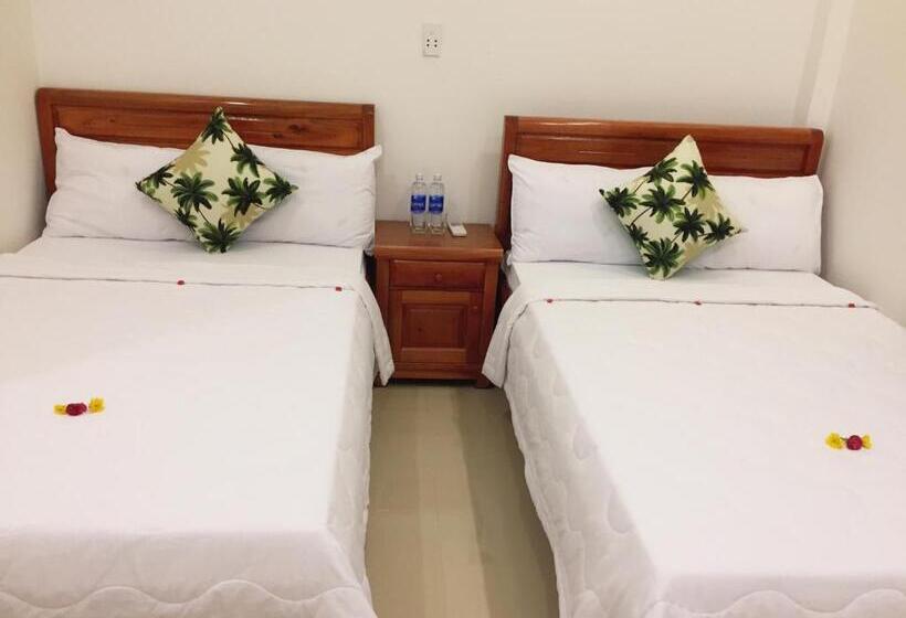 اتاق استاندارد چهار تخته, Canh Duong Motel