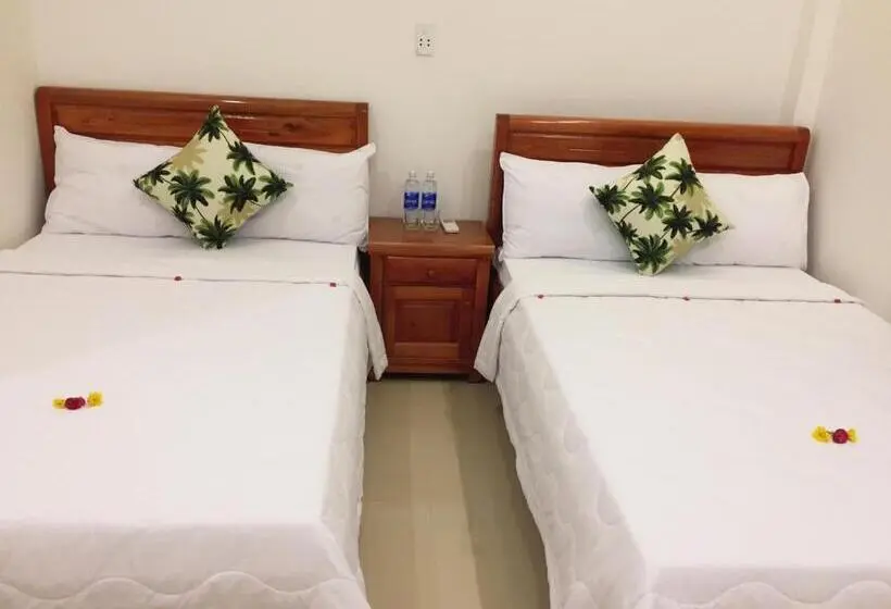 اتاق استاندارد چهار تخته, Canh Duong Motel