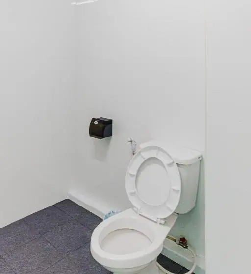 Economy Triple Room, River Hotel The Budget