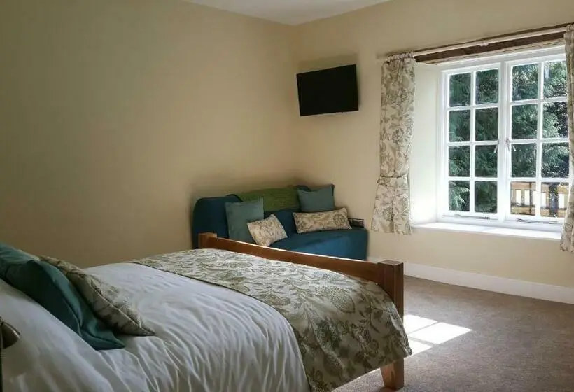 キングサイズベッドのスタンダードルーム, Pontyclerc Farm House Bed And Breakfast