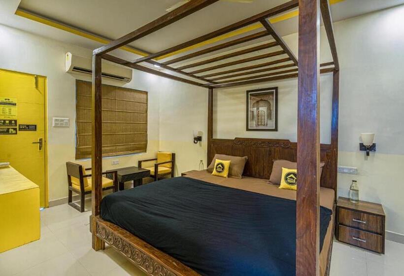 带阳台的豪华间, The Hosteller Jaipur