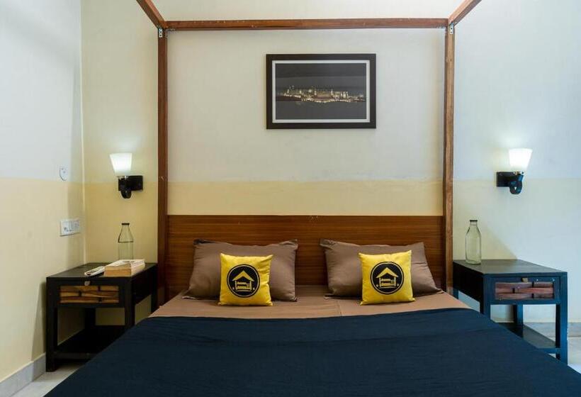Номер Deluxe, The Hosteller Jaipur