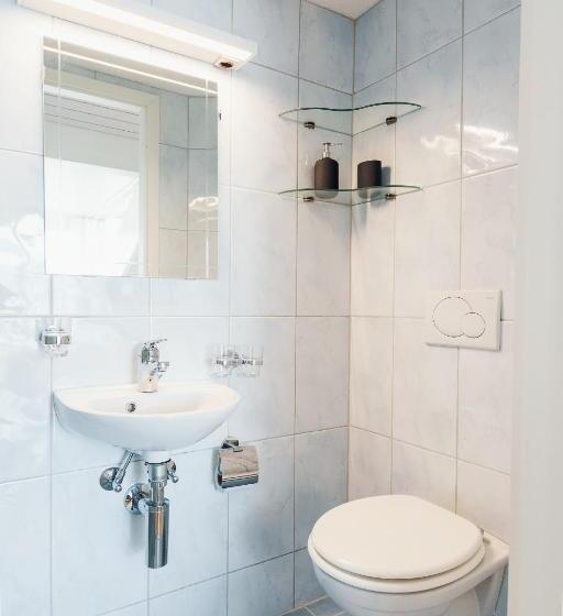 اتاق استاندارد با چشمانداز دریاچه, Lake Villa Lotus