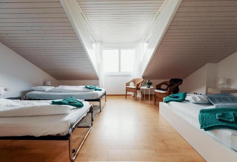 اتاق استاندارد چهار تخته, Lake Villa Lotus