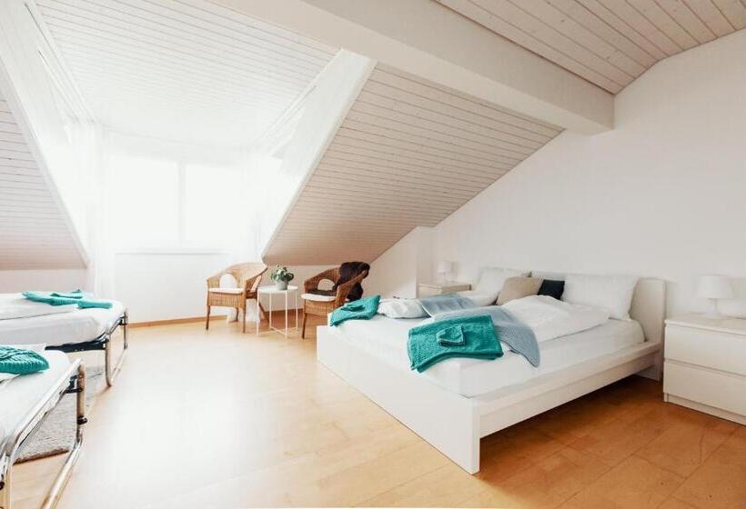 اتاق استاندارد چهار تخته, Lake Villa Lotus