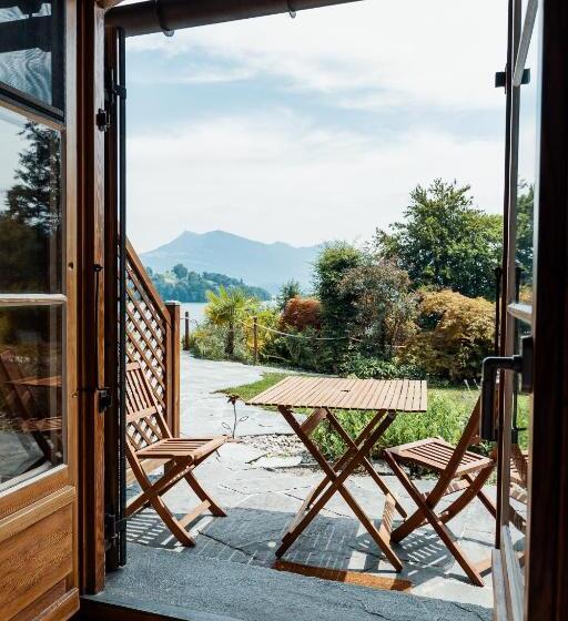 اتاق استاندارد یک نفره, Lake Villa Lotus