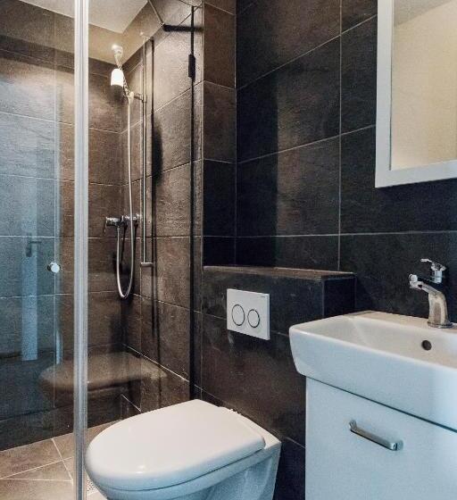 اتاق استاندارد یک نفره, Lake Villa Lotus