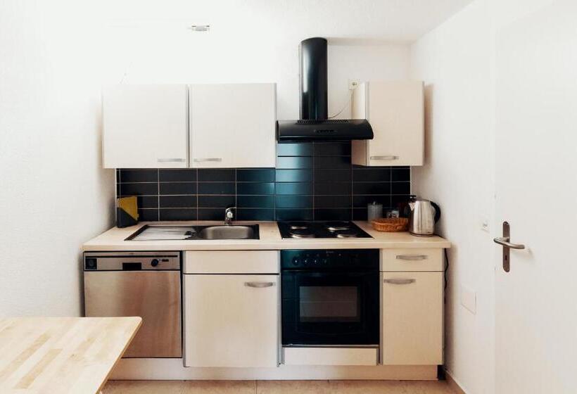 Standard studio with lake view, Lake Villa Lotus