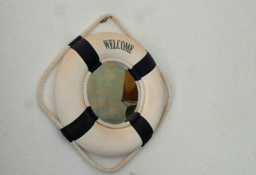 اتاق استاندارد, Pensão Alcinda Bettencourt 100 Meters To The Beachfront