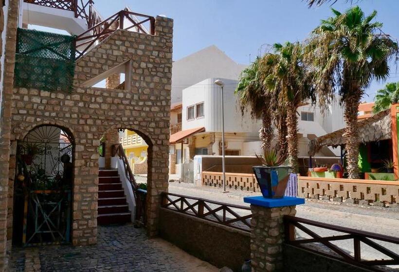 اتاق استاندارد, Pensão Alcinda Bettencourt 100 Meters To The Beachfront