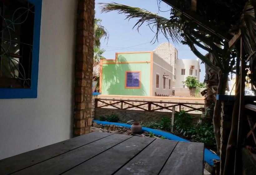 اتاق استاندارد, Pensão Alcinda Bettencourt 100 Meters To The Beachfront