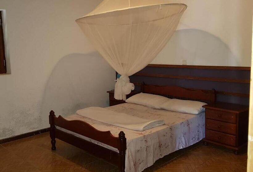 آپارتمان سوپریور 1 خوابه, Pensão Alcinda Bettencourt 100 Meters To The Beachfront
