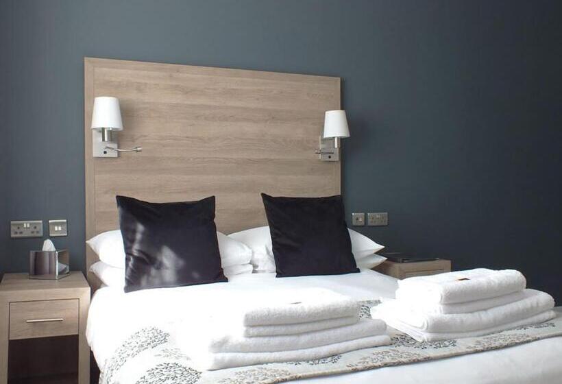 חדר סטנדרט מותאם לאדם עם מוגבלויות, The Piebald Inn