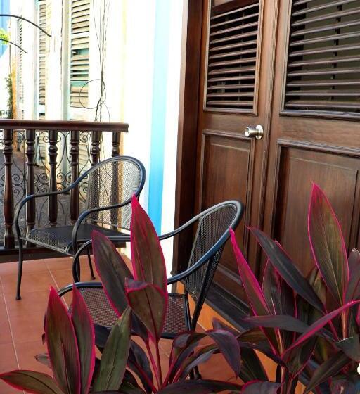 اتاق لوکس با بالکن, 352 Guest House Hotel Boutique