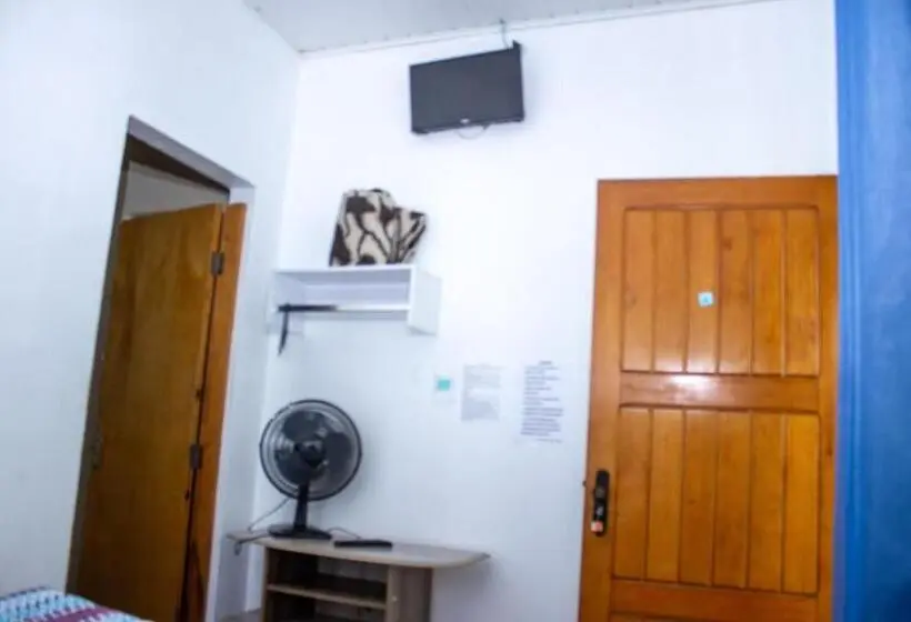 Economy Yhden Hengen Huone, Pousada Bela Vista
