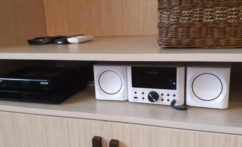 Estudio Estàndard, Apartemen Senayan