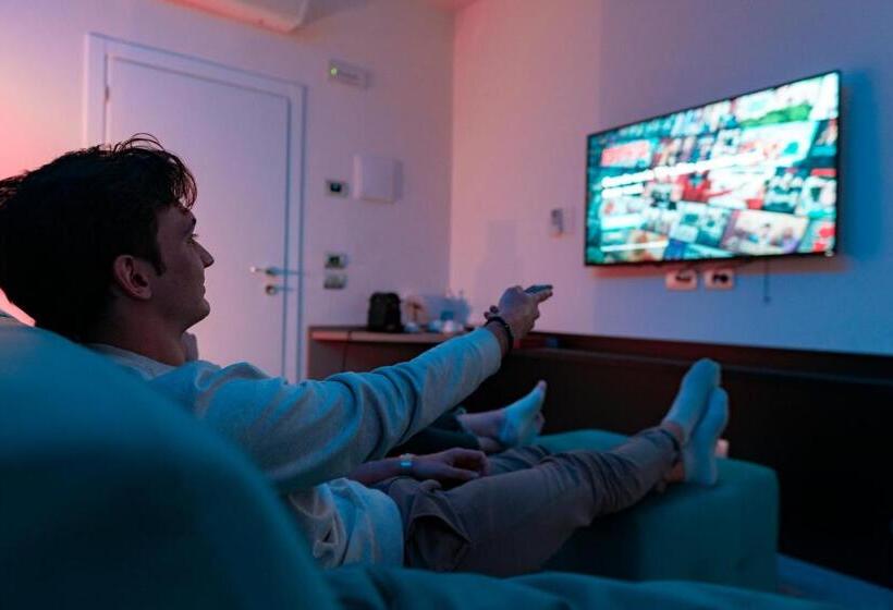 سوییت جونیور, Alla Riva