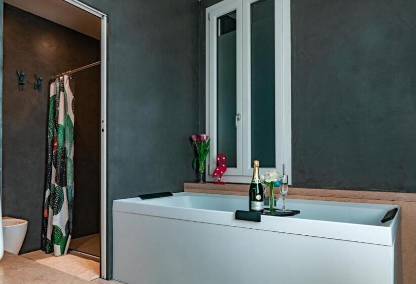 سوییت جونیور, Alla Riva