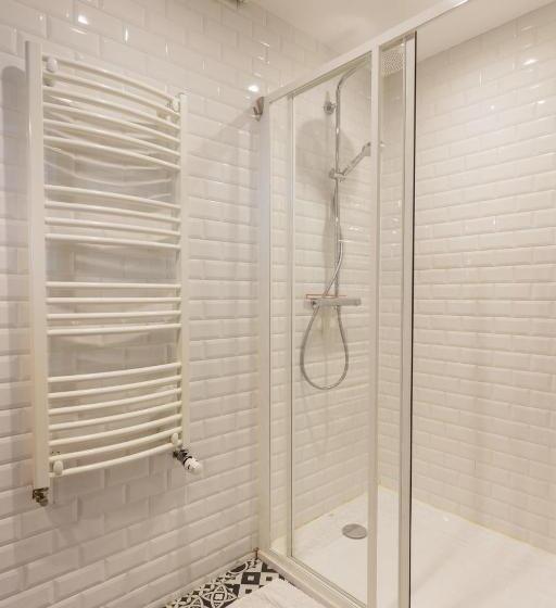 침실 1개 아파트, La Casse Deserte