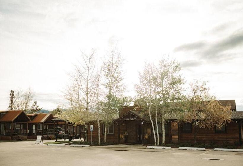 استودیوی استاندارد, Teton Valley Resort