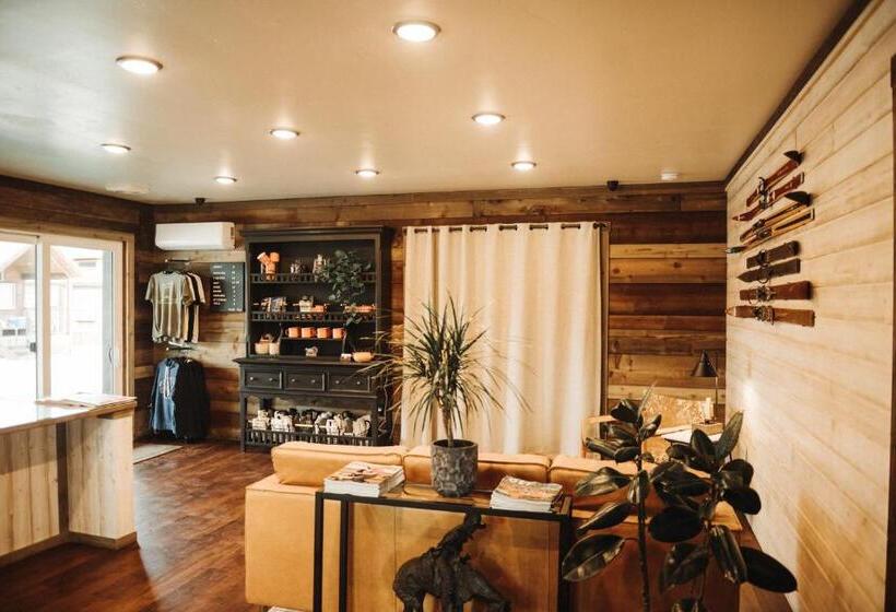 اتاق استاندارد, Teton Valley Resort