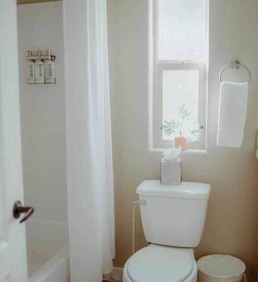 کلبه ییلاقی, Teton Valley Resort