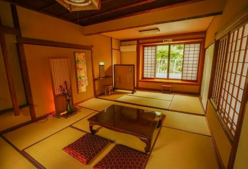 バルコニー付スタンダード４ベッドルーム, Onsen Yado Mizuguchi