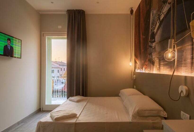 Номер Стандарт Вид на Море, Porto Canale B & B