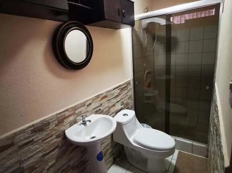 デラックスルーム, Toucan Hostel