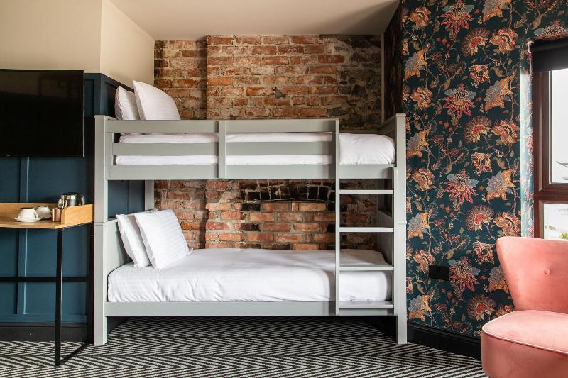 Семейный Номер, Avoca