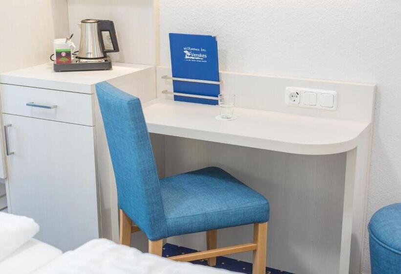 חדר סופריור, Dependance Am Alt Gaarzer Eck