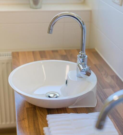 סוויטת ג'וניור, Dependance Am Alt Gaarzer Eck