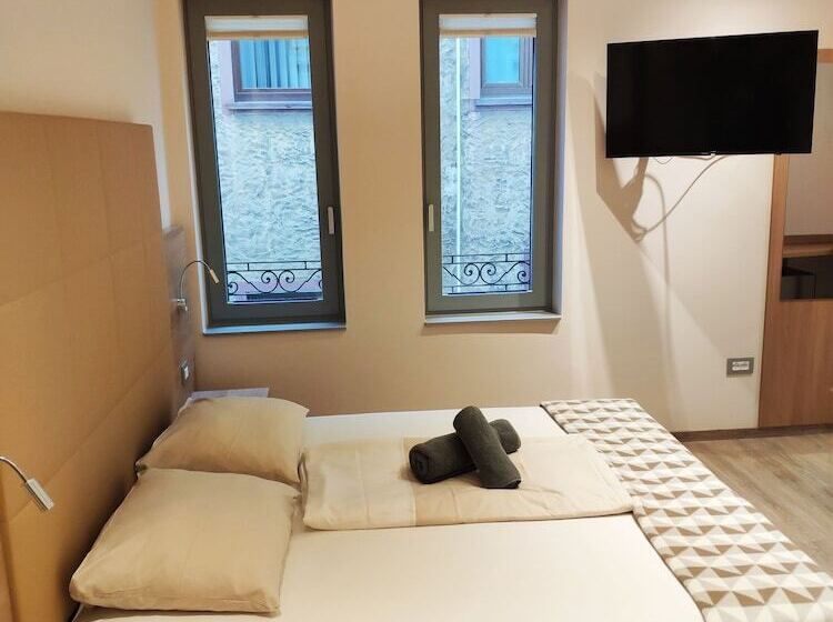 デラックスルーム, Kriemhilde Dependance