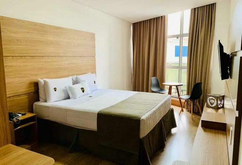 Standard-huone, Riellis Center