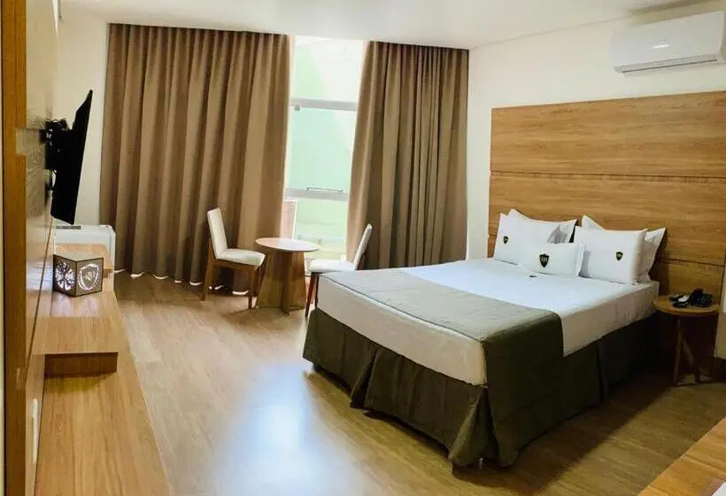 Standard-huone, Riellis Center