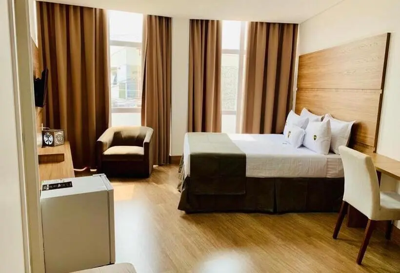 Standard-huone, Riellis Center
