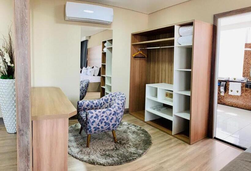 Suite Łóżko King Size, Riellis Center