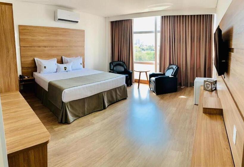 Superior Suite, Riellis Center