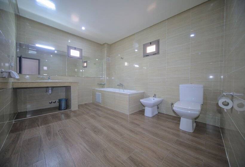 디럭스 룸, Ksar Ben Youssef