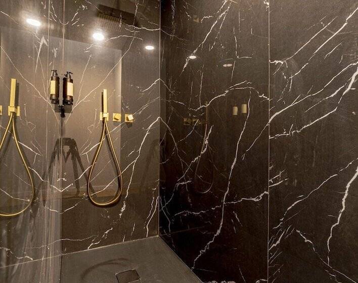 غرفة ديلوكس, 19 Tile Ceramic Concept by Unlock Hotels