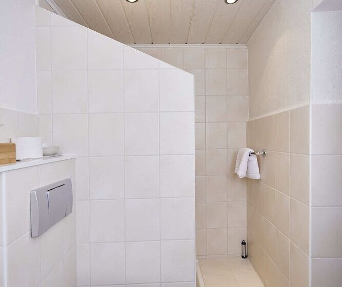 스탠다드 룸, Weinhaus Lenz