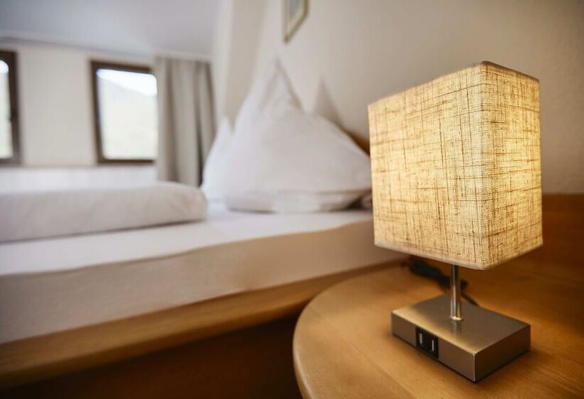 스탠다드 룸, Weinhaus Lenz