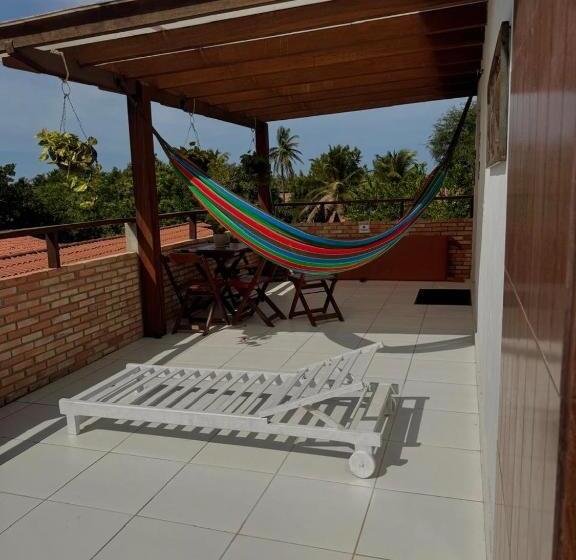 جناح مزوَّد بشرفة, Flats Villa Gelú