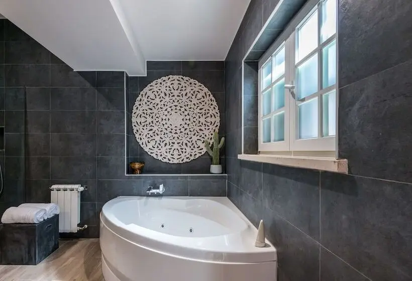スタンダードルーム, 19 Tile Ceramic Concept by Unlock Hotels
