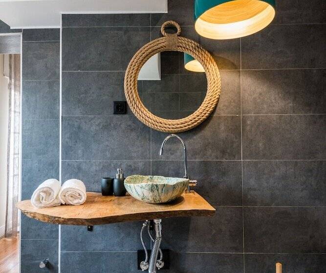 غرفة قياسية, 19 Tile Ceramic Concept by Unlock Hotels