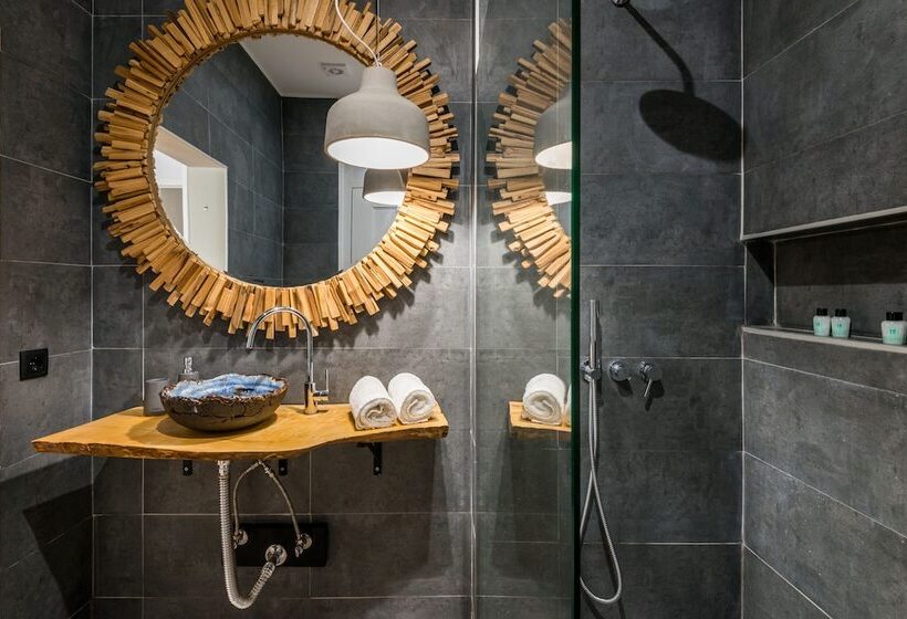 Номер Стандарт, 19 Tile Ceramic Concept   By Unlock Hotels
