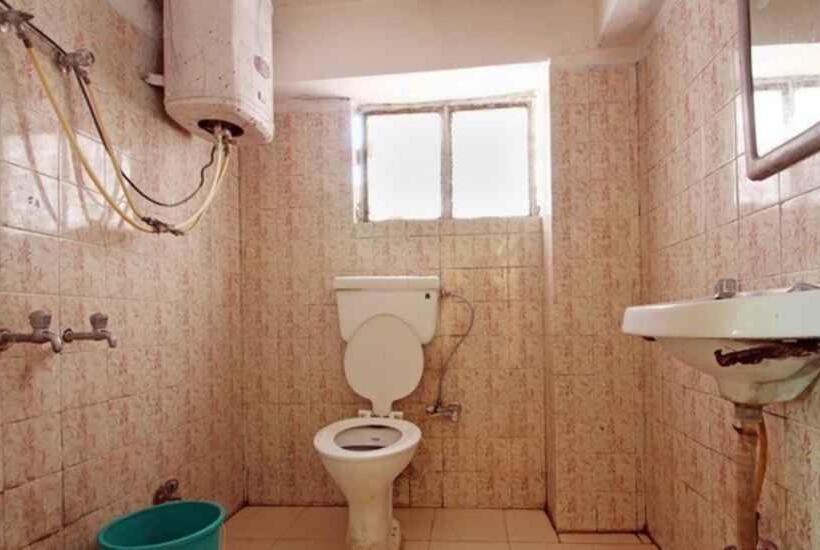 חדר אקונומי, Brite Star